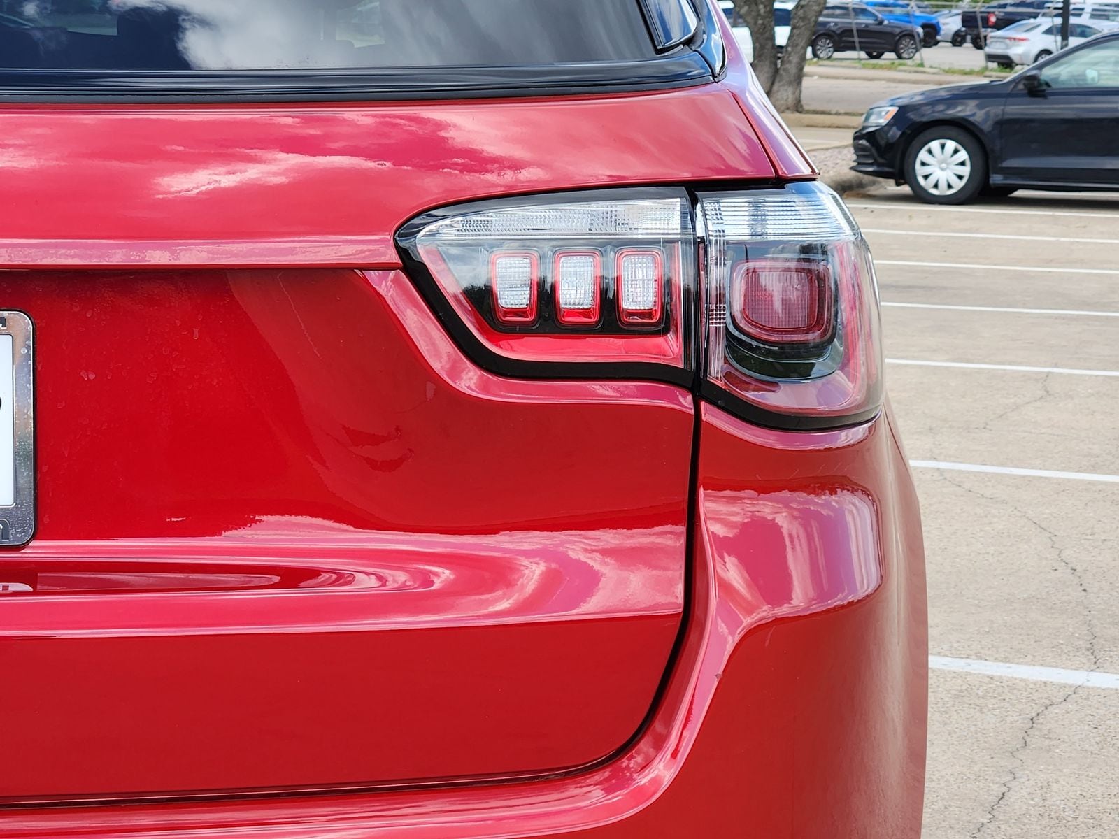 New 2026 Red Hot Pearlcoat Jeep LATITUDE ALTITUDE 4X4 image 16