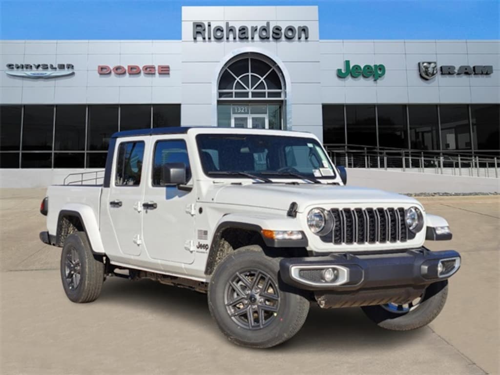 New 2024 Jeep Gladiator SPORT S 4X4 For Sale in Richardson TX RL101536