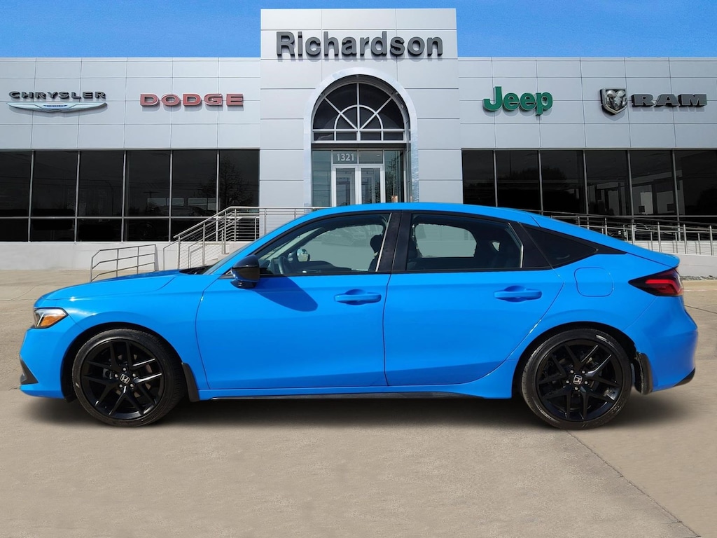 Used 2023 Honda Civic Sport Hatchback