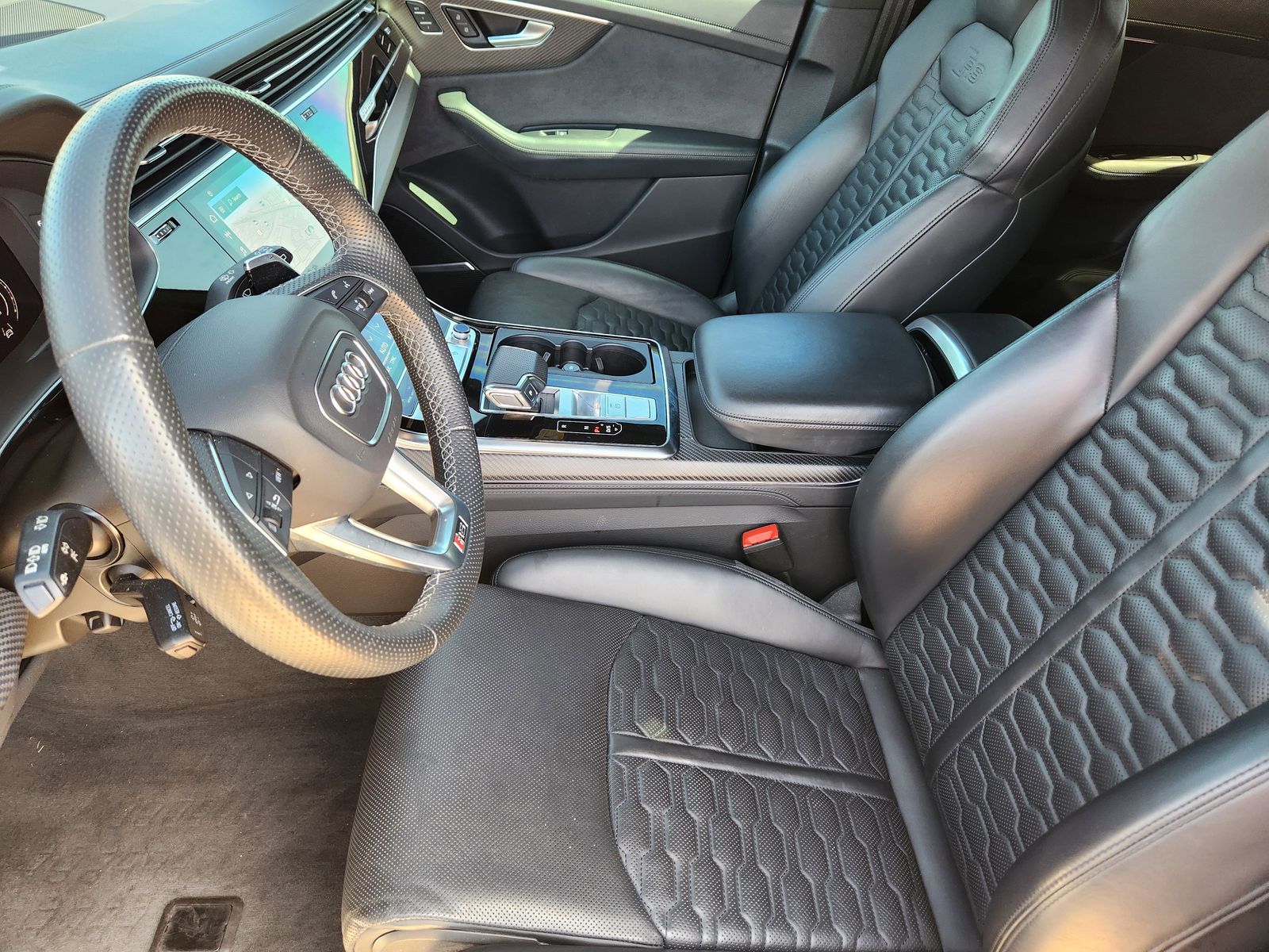 Used 2023 Glacier White Audi 4.0T image 23