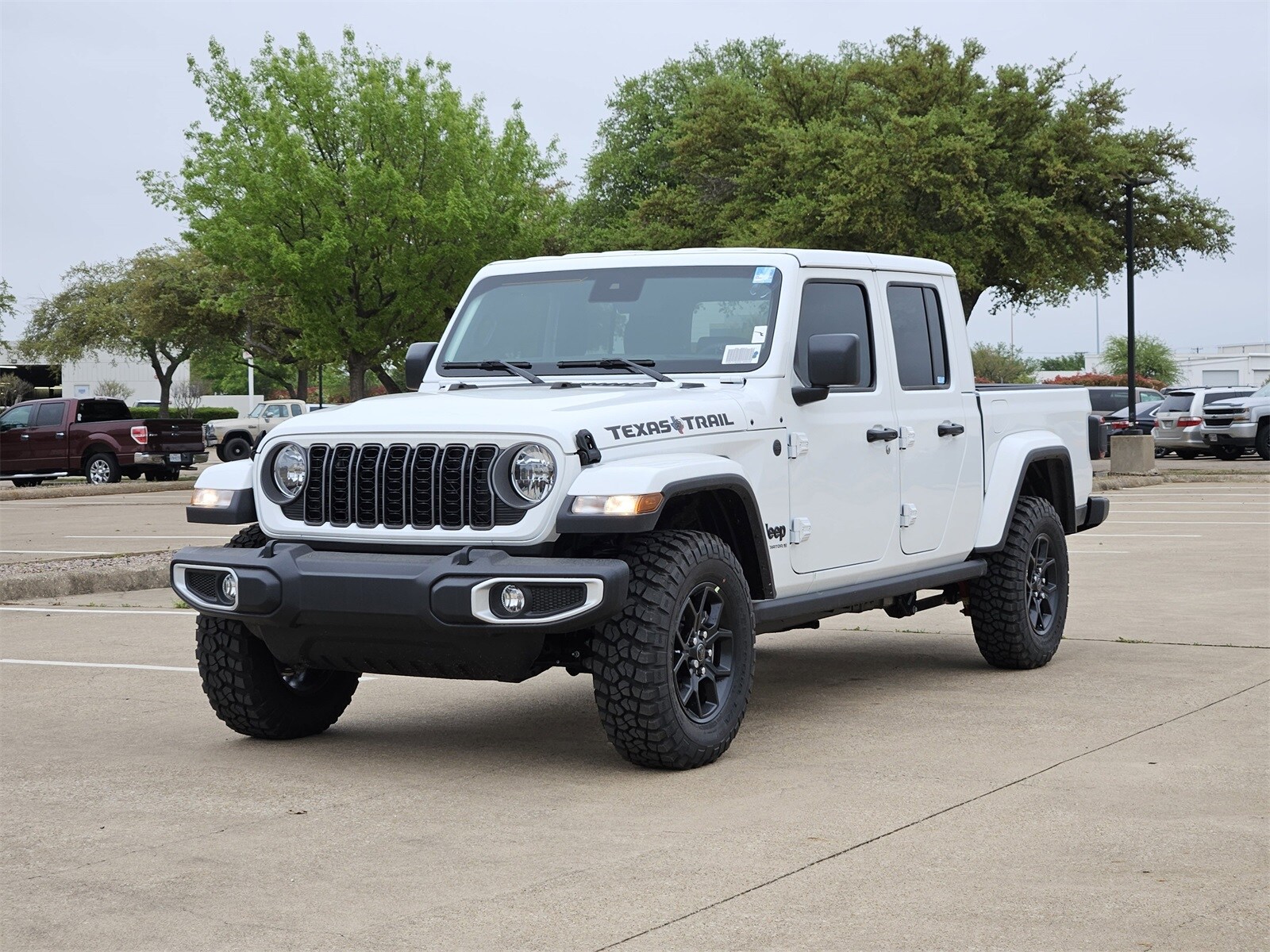 2025 Jeep Gladiator Texas Trail photo 2