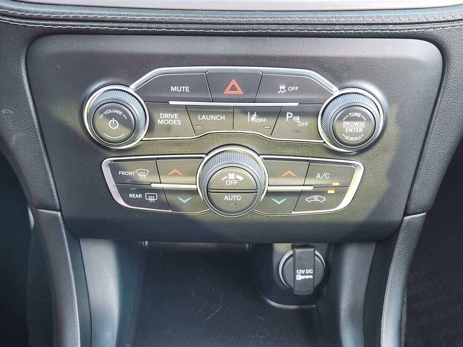 Used 2023 Plum Crazy Pearlcoat Dodge Scat Pack image 26