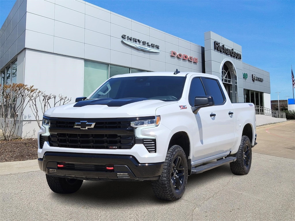 Used 2024 Chevrolet Silverado 1500 LT Trail Boss Truck Crew Cab