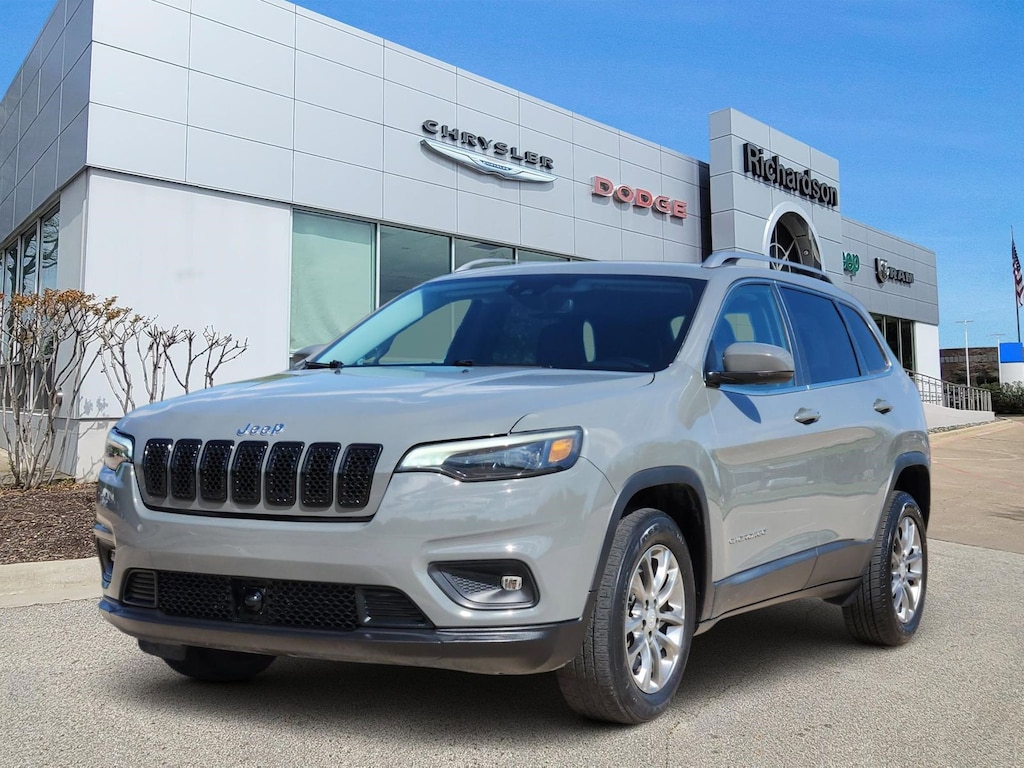 Used 2021 Jeep Cherokee Latitude Plus SUV