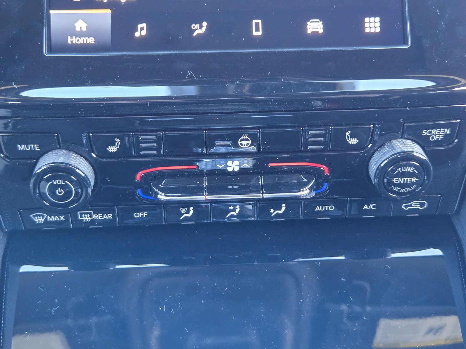 New 2025 Velvet Red Pearlcoat Jeep LAREDO X 4X4 image 19