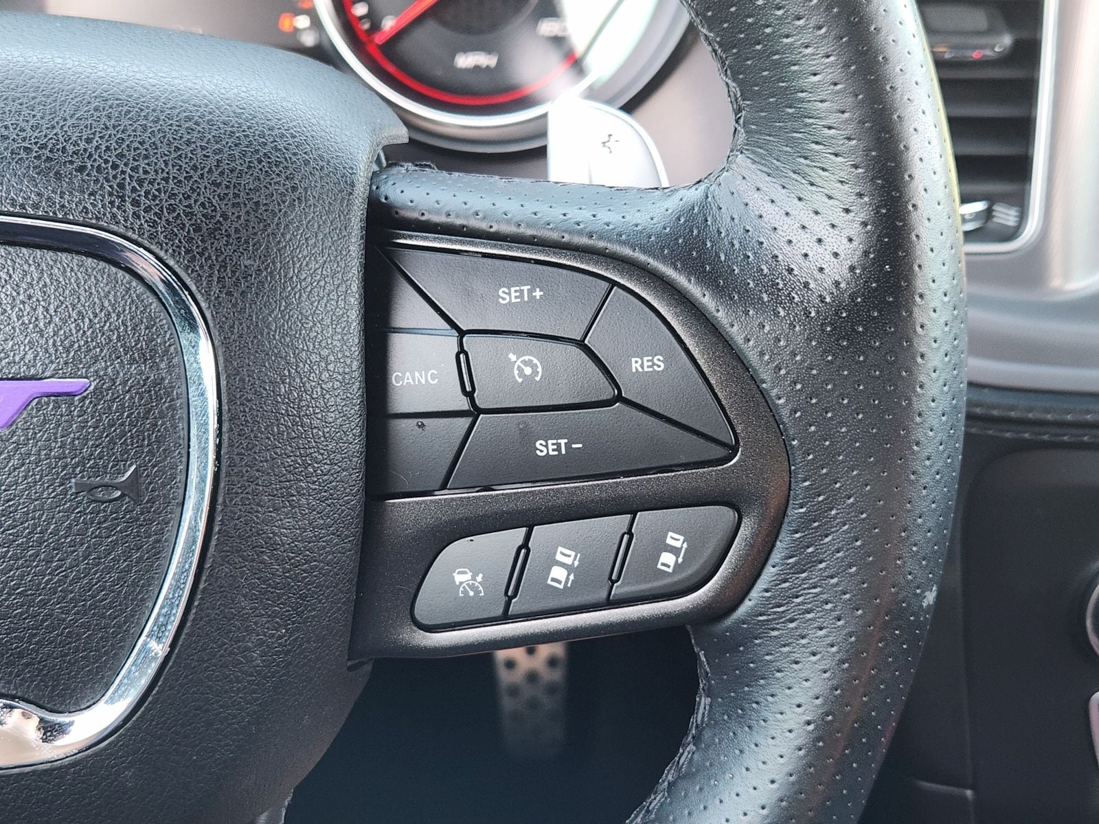Used 2023 Plum Crazy Pearlcoat Dodge Scat Pack image 37