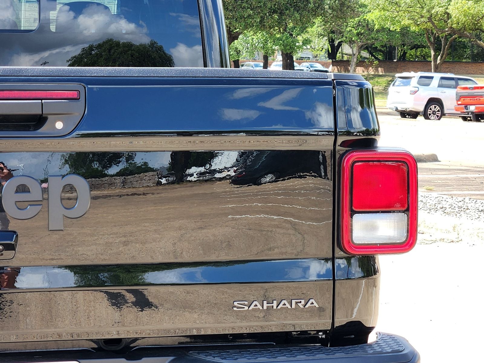 New 2026 Black Jeep SAHARA 4X4 image 16