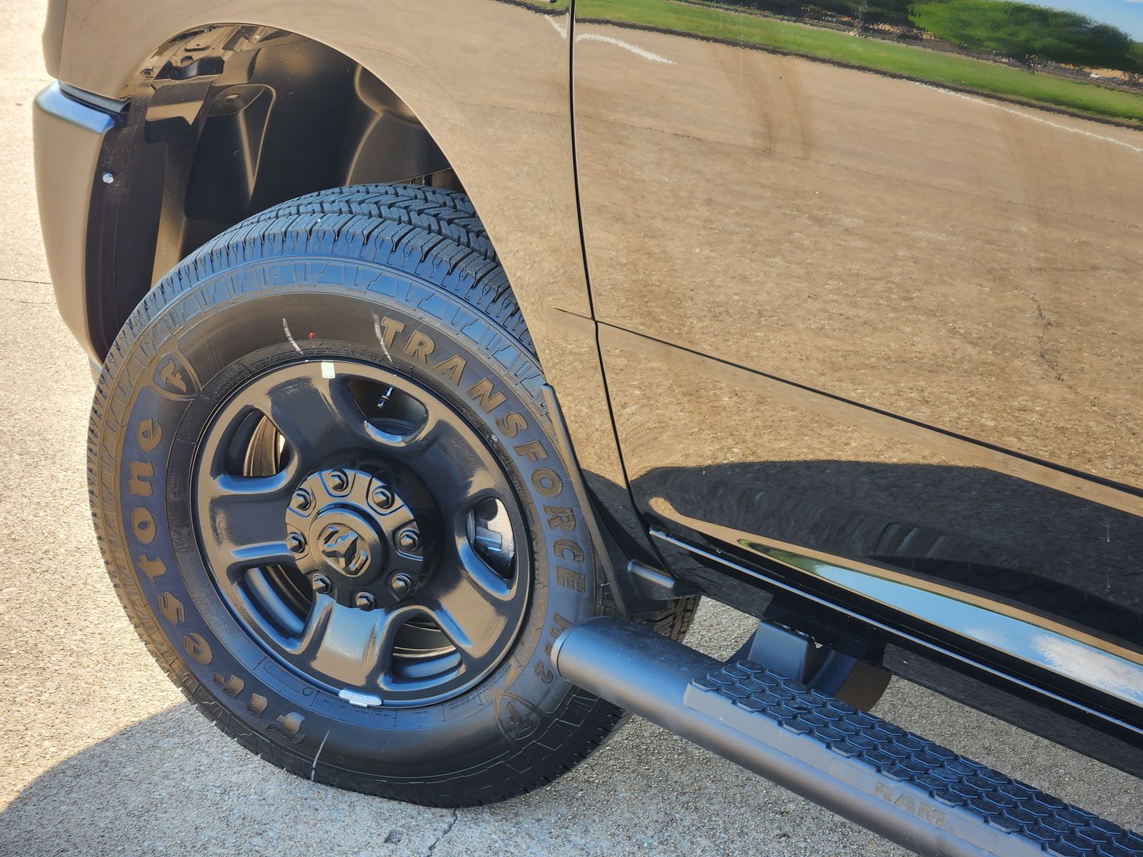 New 2026 Diamond Black Crystal Pearlcoat Ram TRADESMAN CREW CAB 4X4 6