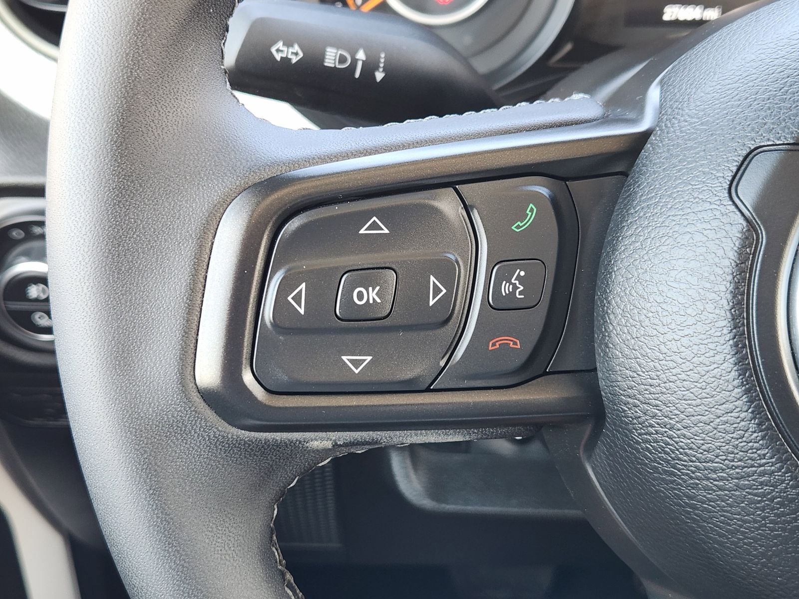 Used 2025 Bright White Jeep Sport image 35