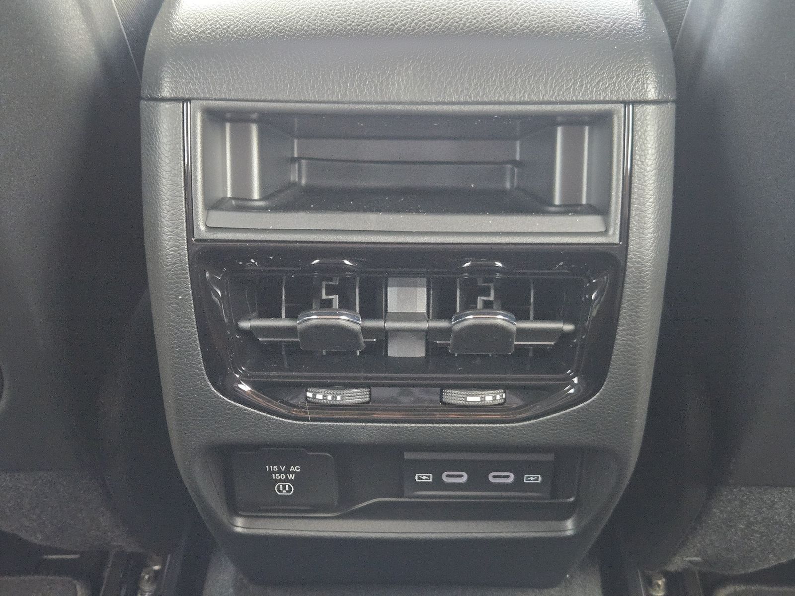 New 2026 Baltic Gray Jeep LAREDO ALTITUDE 4X2 image 39