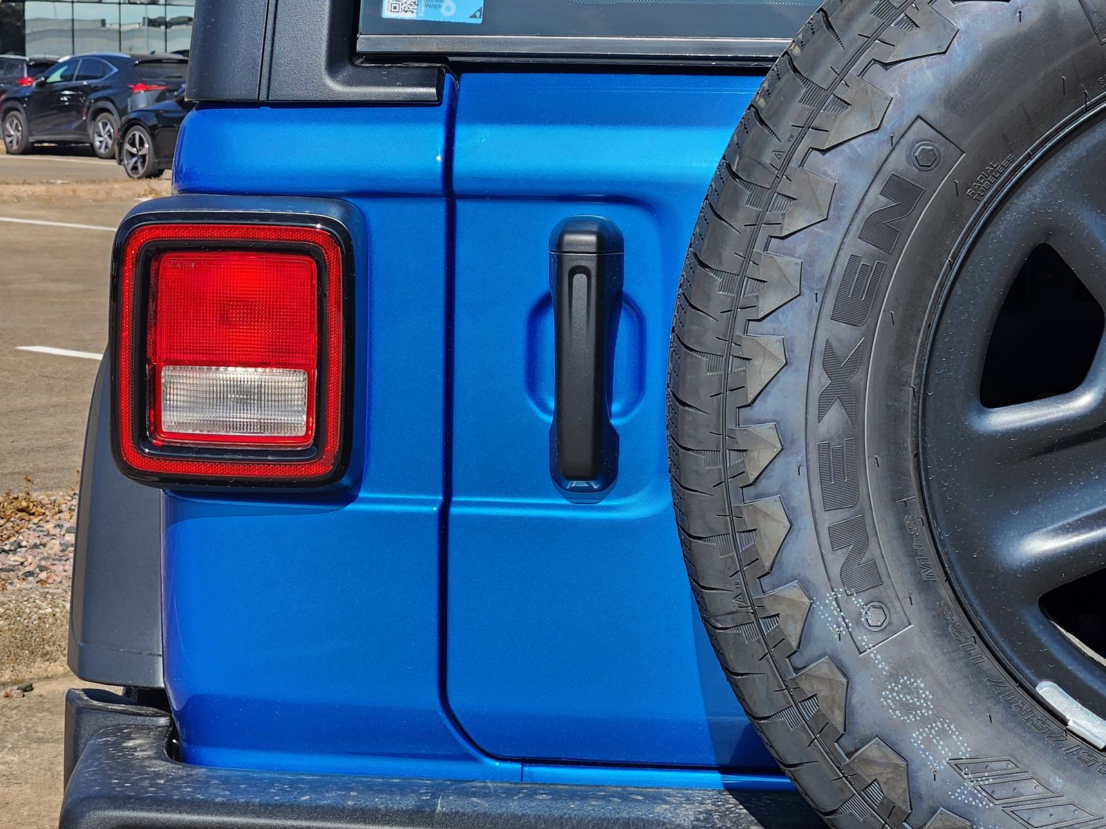 New 2026 Hydro Blue Pearlcoat Jeep 4-DOOR SPORT image 15