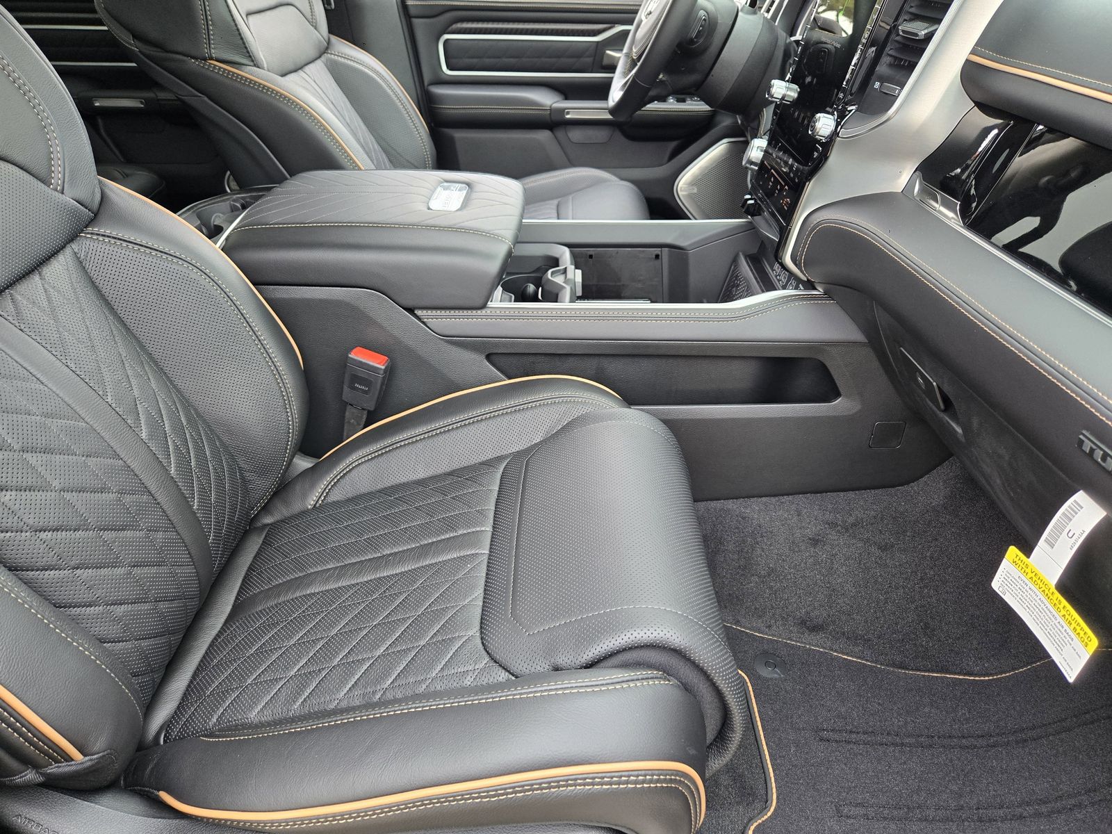 New 2026 Diamond Black Crystal Pearlcoat Ram TUNGSTEN CREW CAB 4X4 image 14