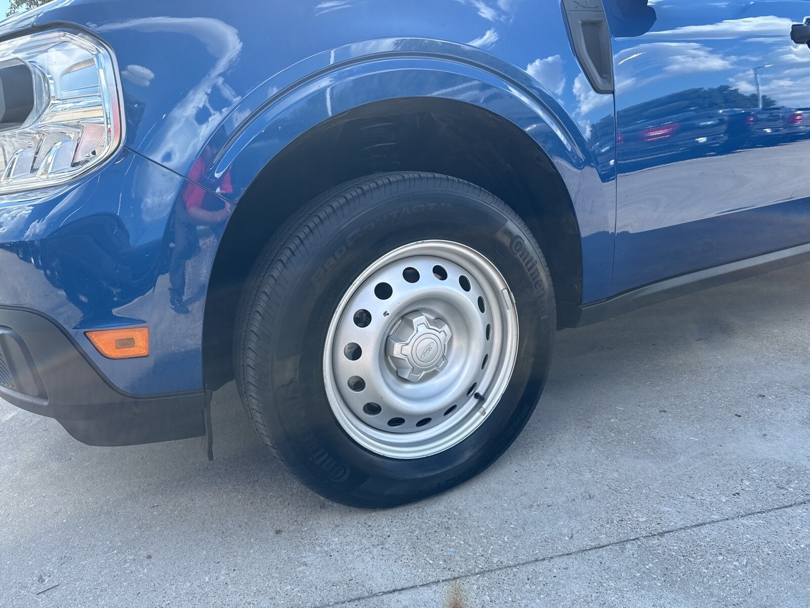 2024 Ford Maverick XL photo 4
