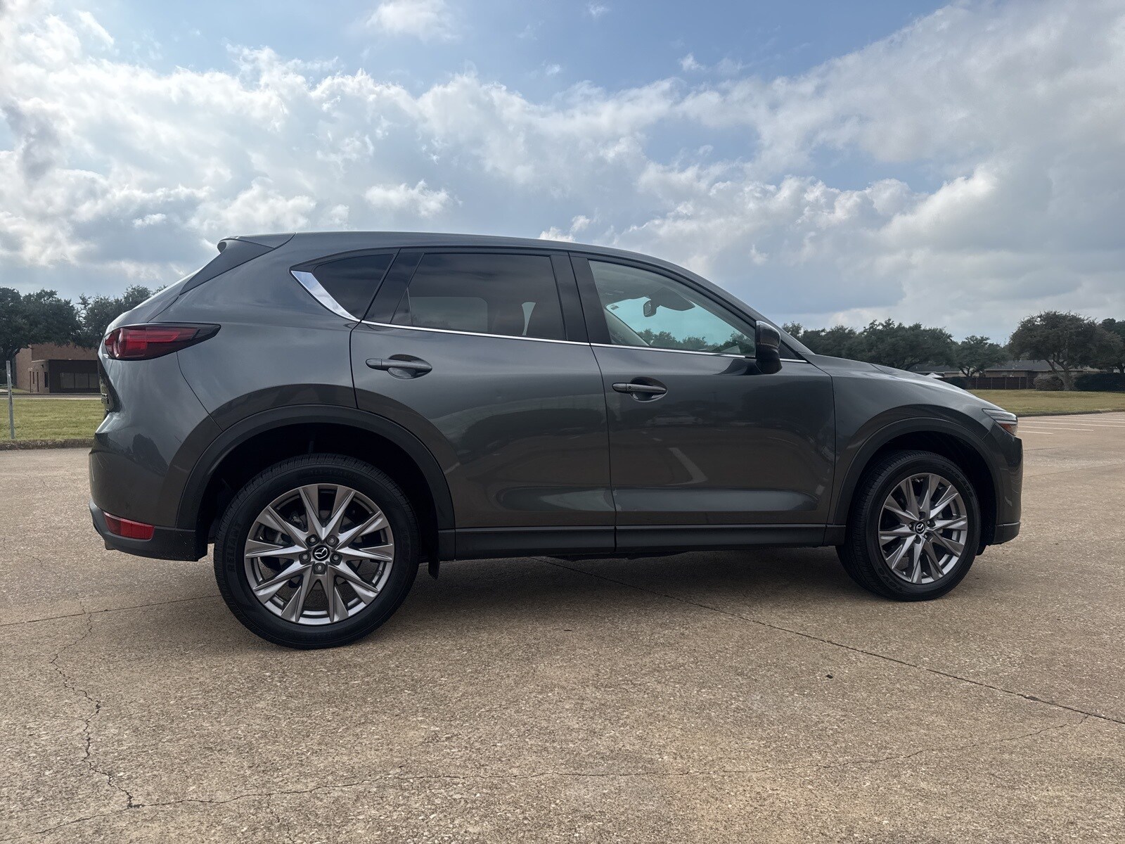 2020 Mazda CX-5 Grand Touring photo 3