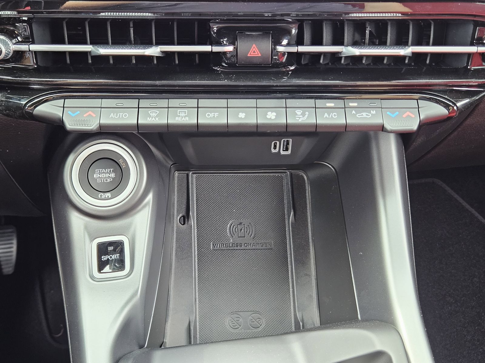 New 2025 Gray Cray Dodge R/T PLUS EAWD image 21