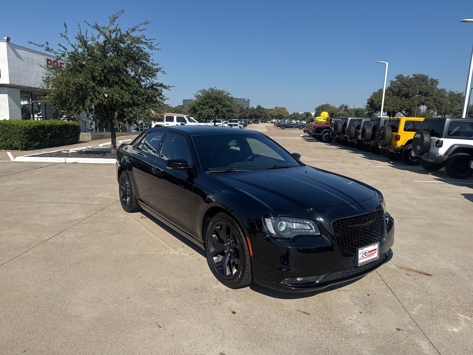 2021 Chrysler 300 S photo 2