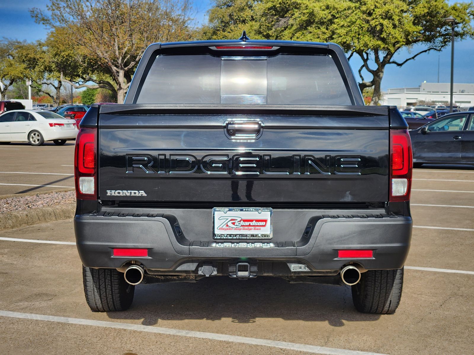 Used 2025 Crystal Black Pearl Honda RTL image 5