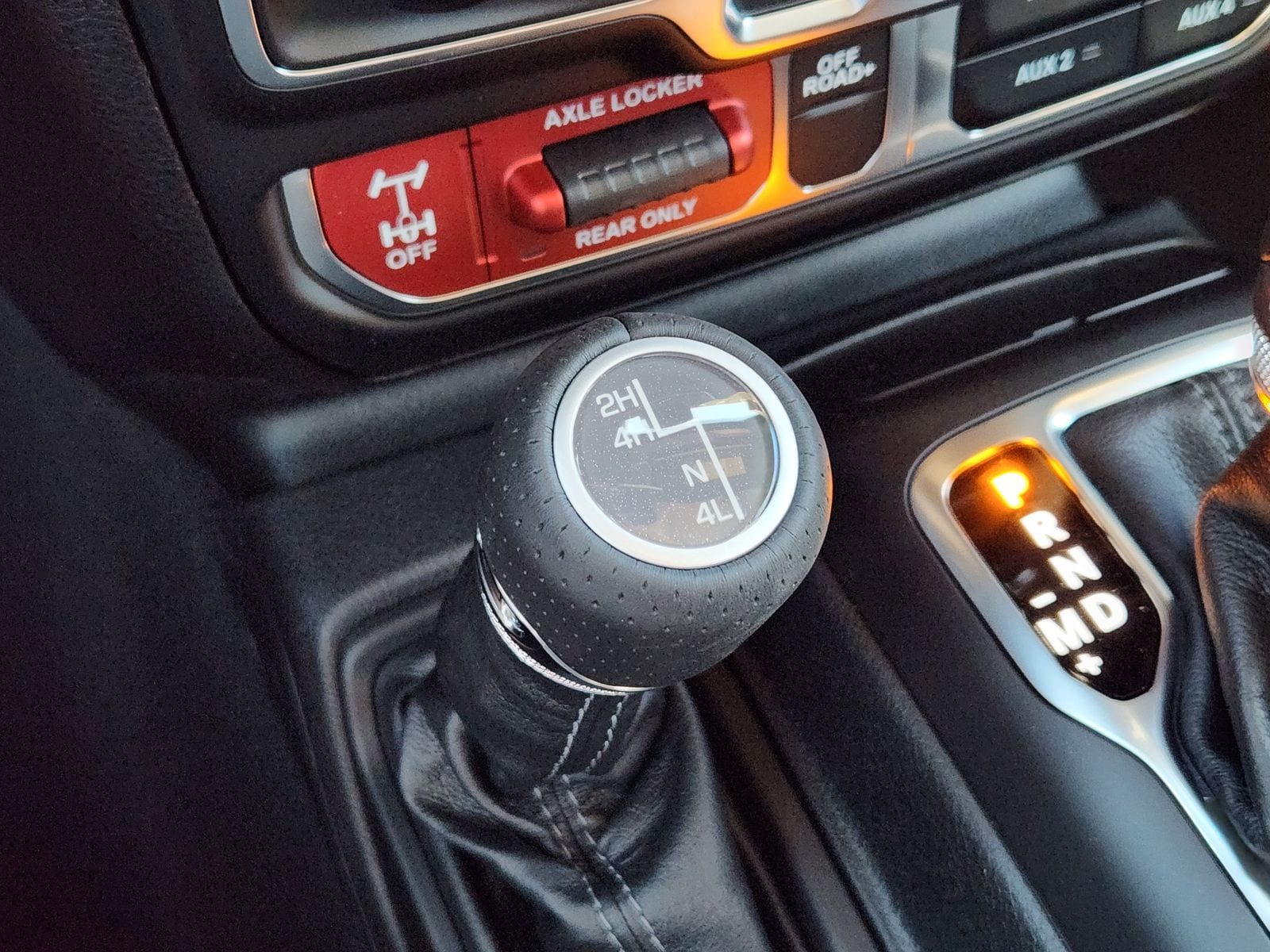 New 2026 Black Jeep MOJAVE 4X4 image 29