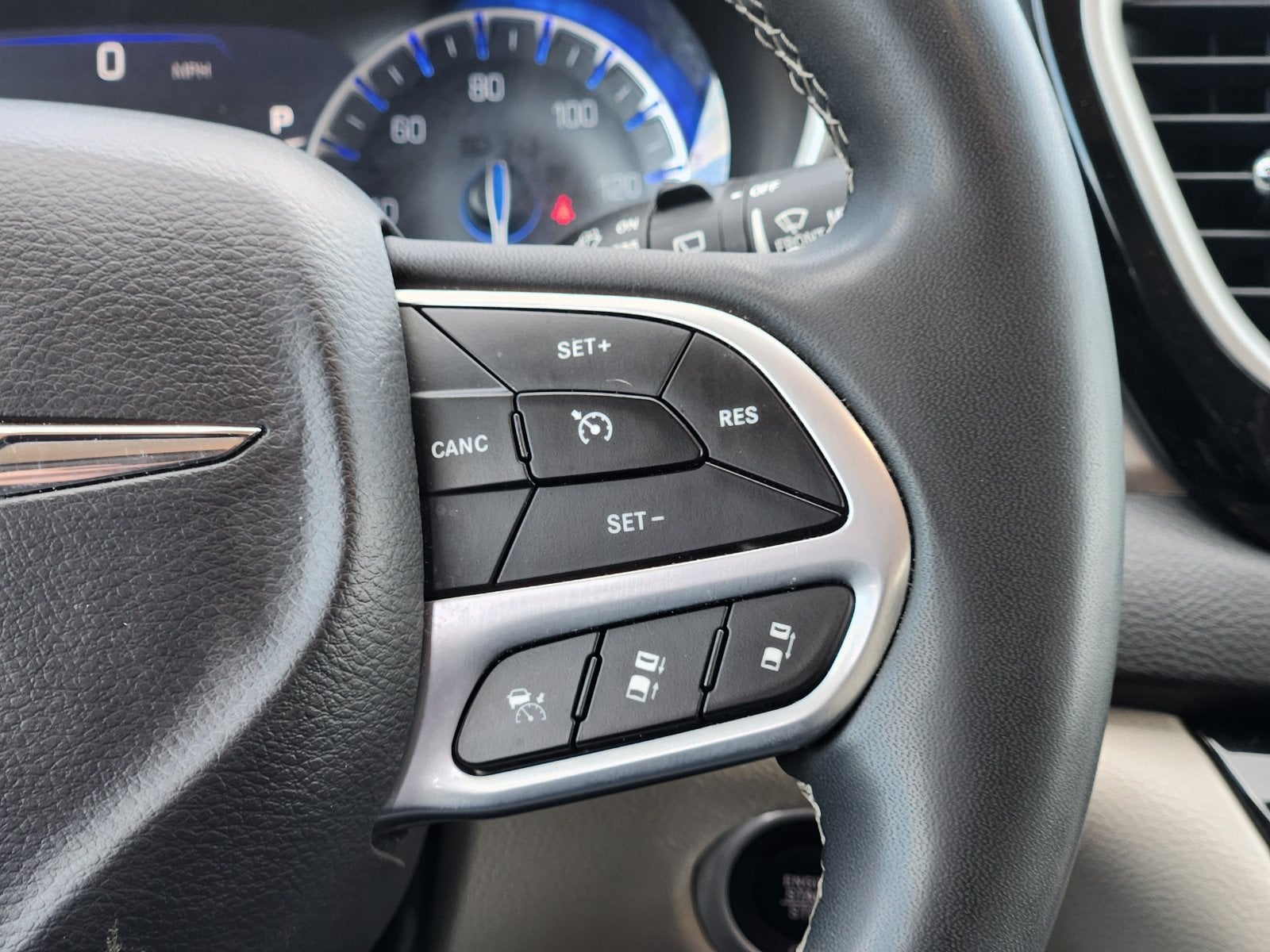 Used 2023 Silver Mist Chrysler Touring L image 36