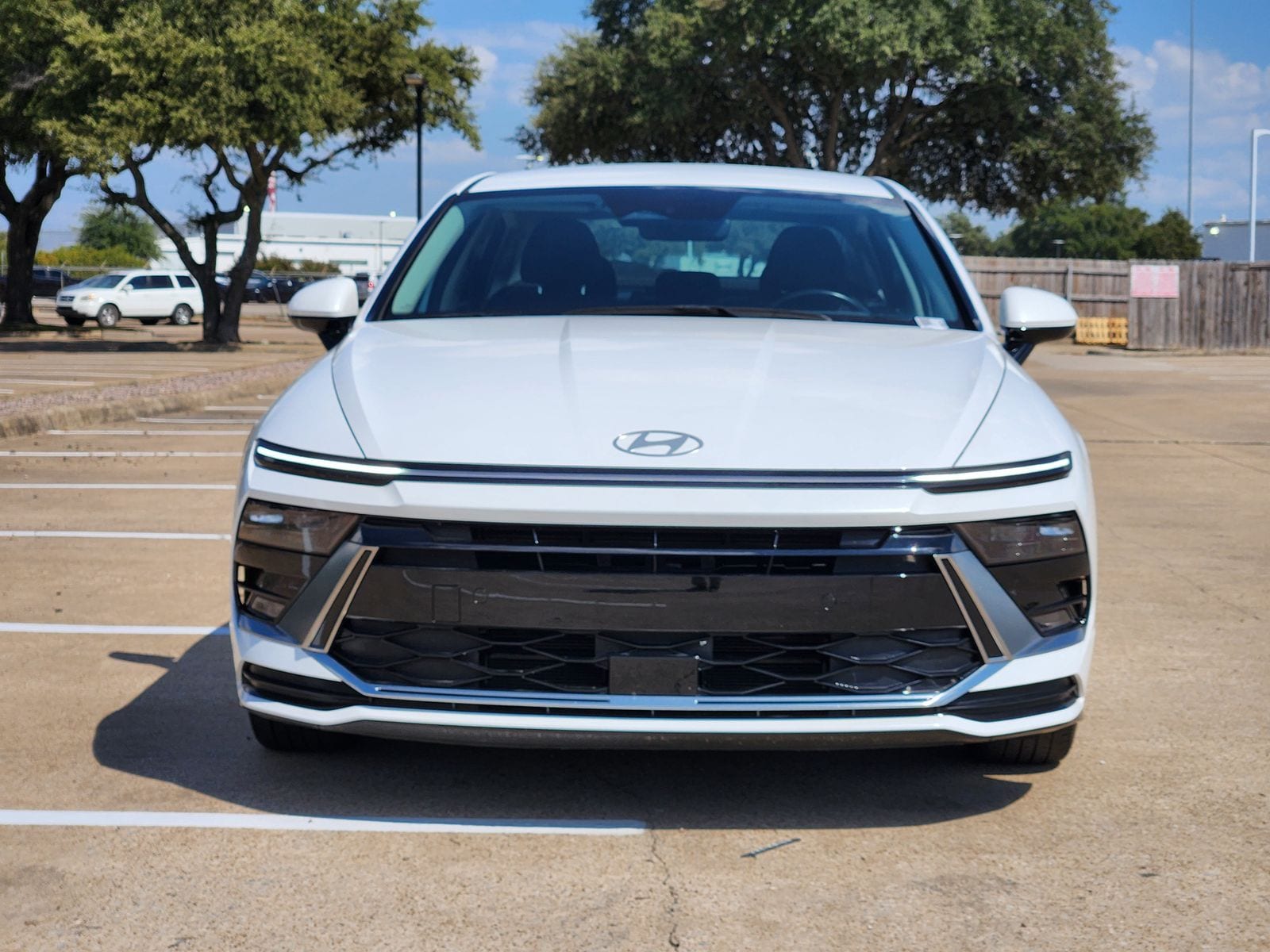 Used 2025 Serenity White Hyundai SEL image 7
