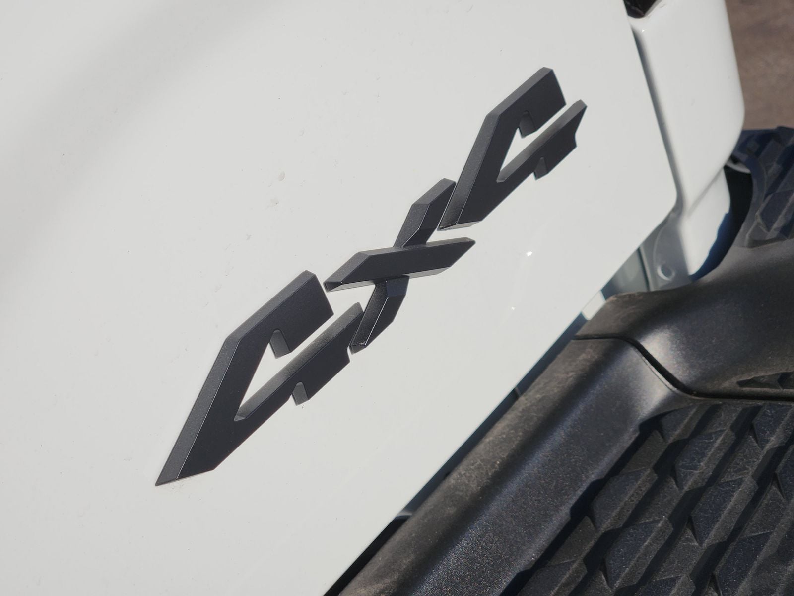 New 2025 Bright White Ram BIG HORN CREW CAB 4X4 6