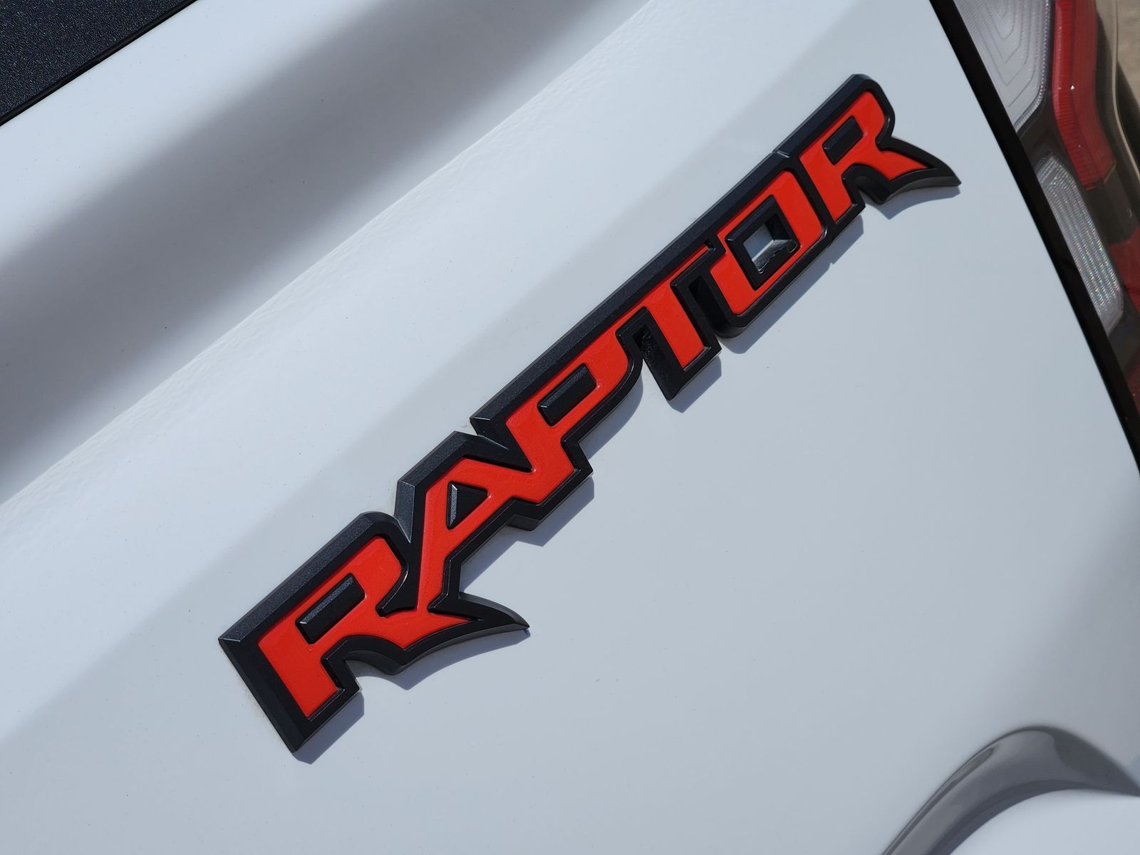 Used 2024 Oxford White Ford Raptor image 18