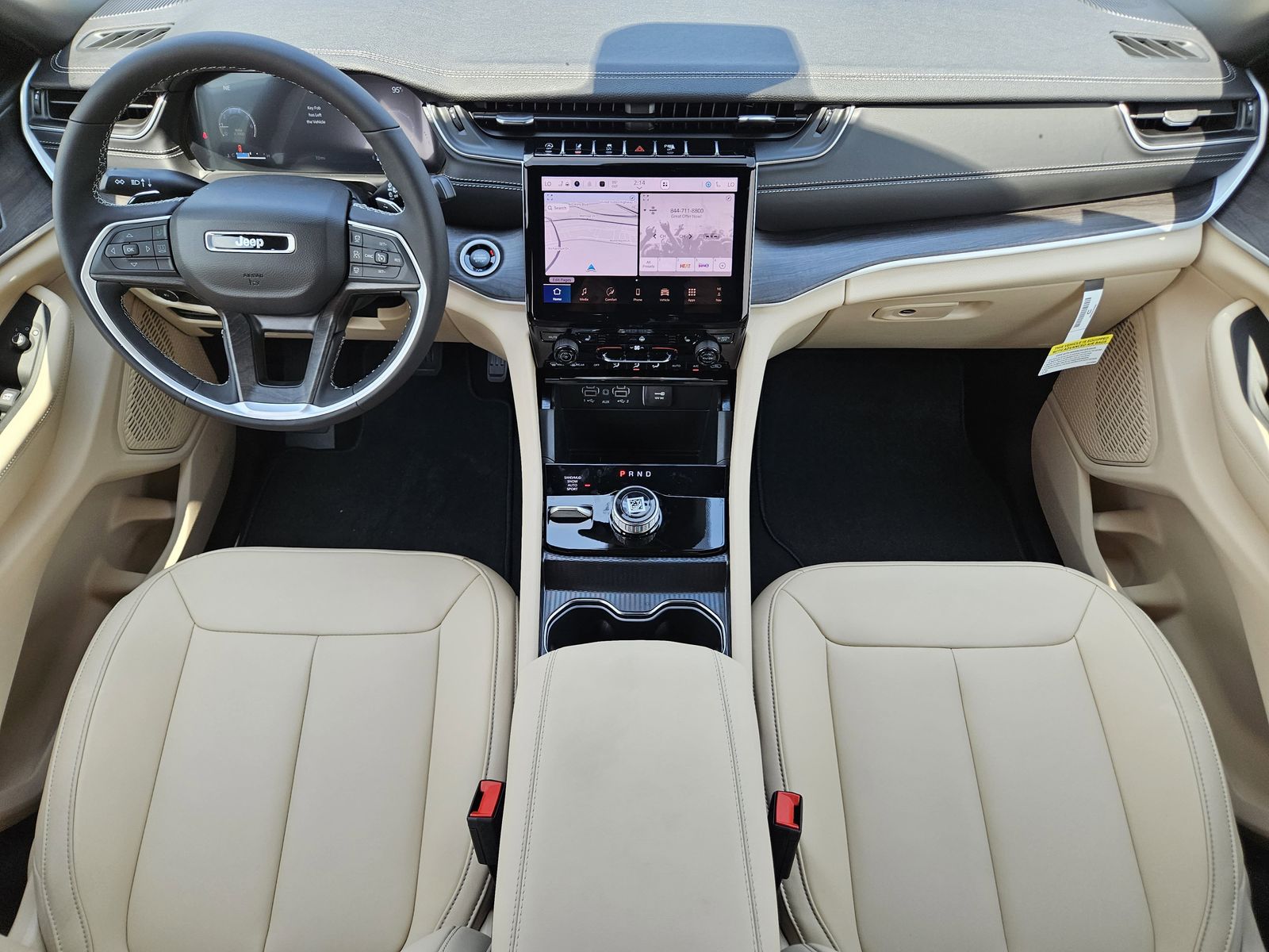 New 2025 Bright White Jeep L LIMITED 4X4 image 26