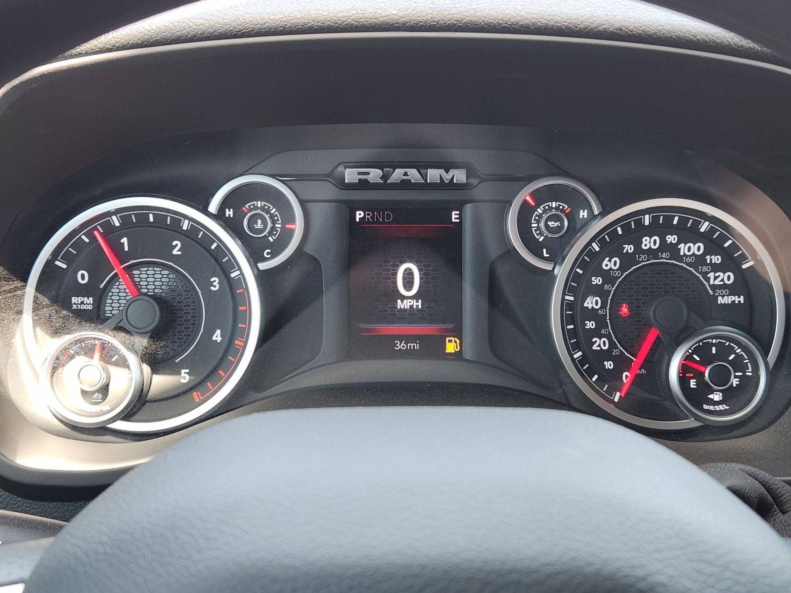 2026 RAM 2500 Tradesman - Photo 24