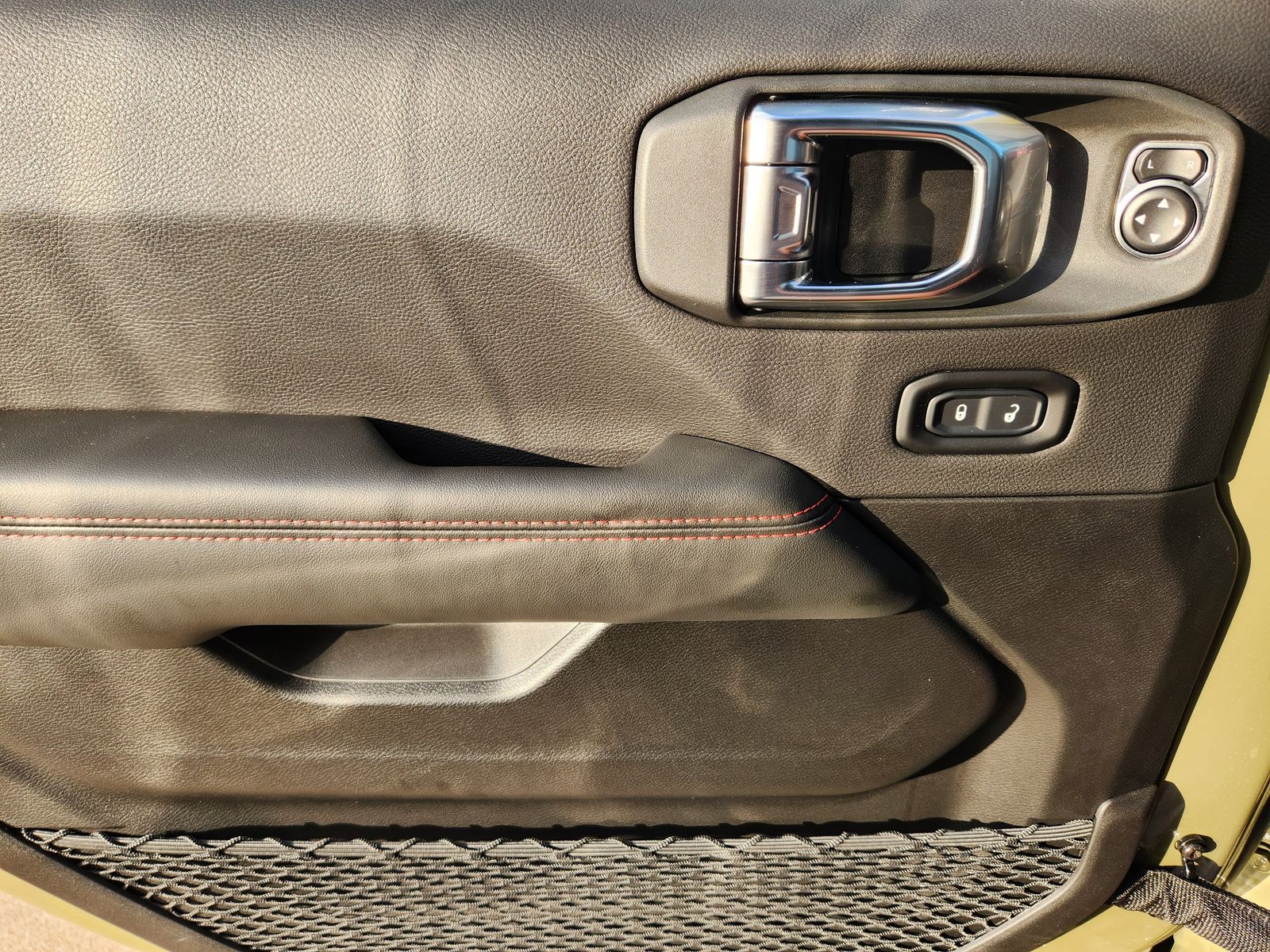 New 2026 41 Jeep 4-DOOR MOAB 392 image 33