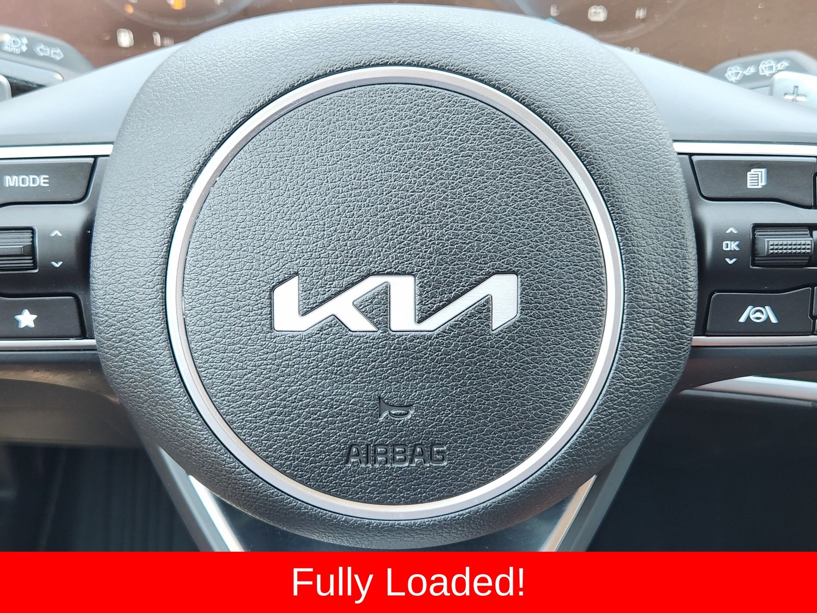 Used 2025 Fusion Black Kia SX-Prestige image 38