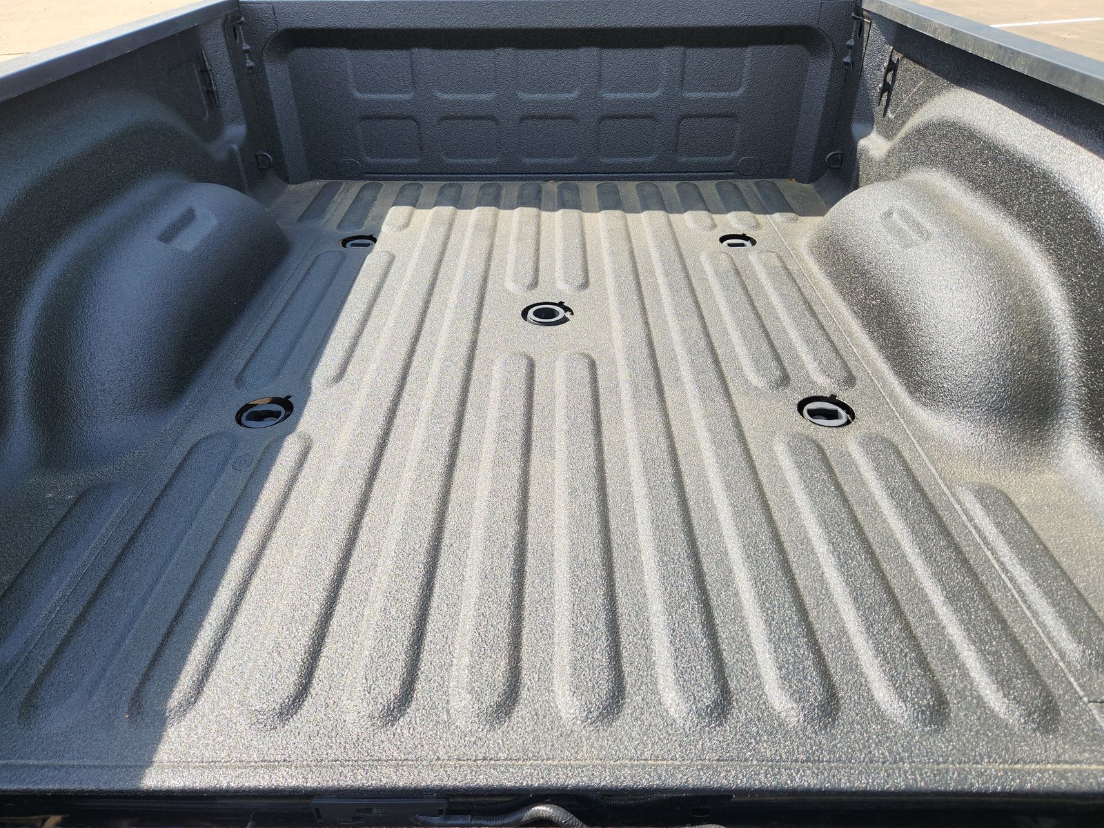 New 2026 Diamond Black Crystal Pearlcoat Ram TRADESMAN CREW CAB 4X4 6