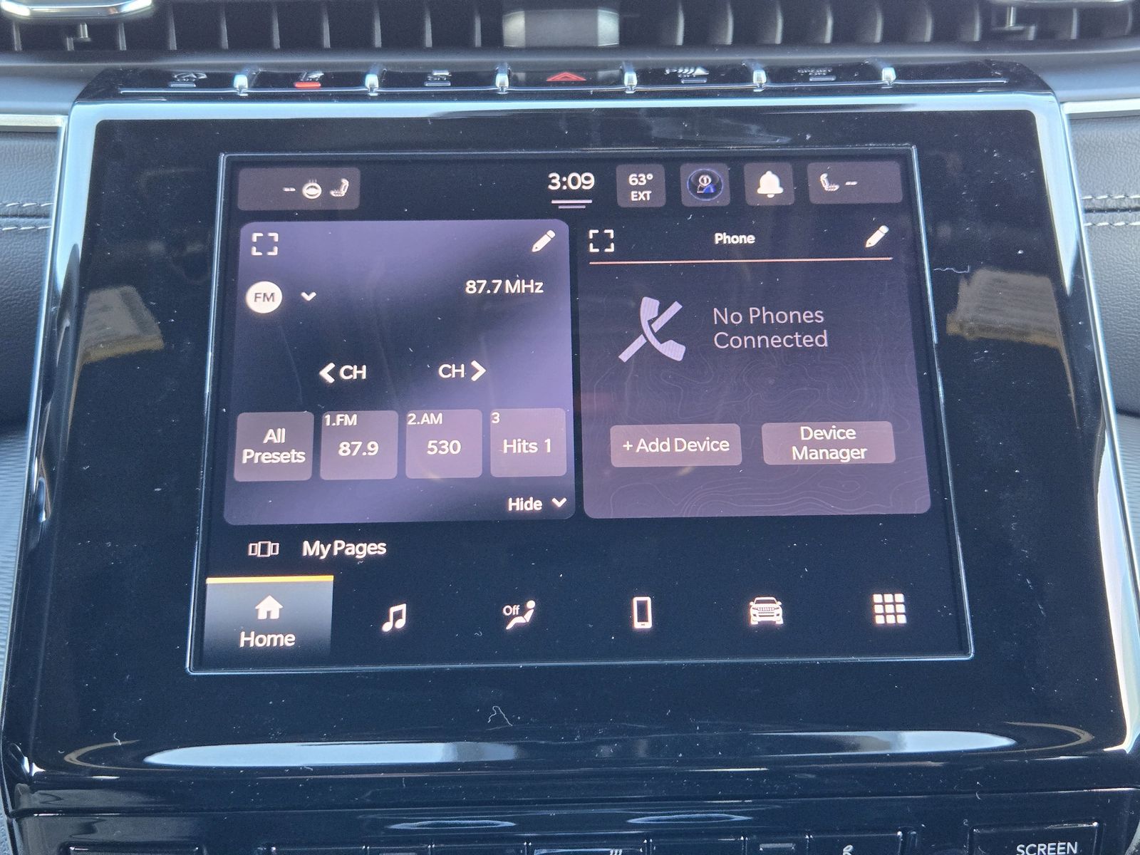 New 2025 Velvet Red Pearlcoat Jeep LAREDO X 4X4 image 17