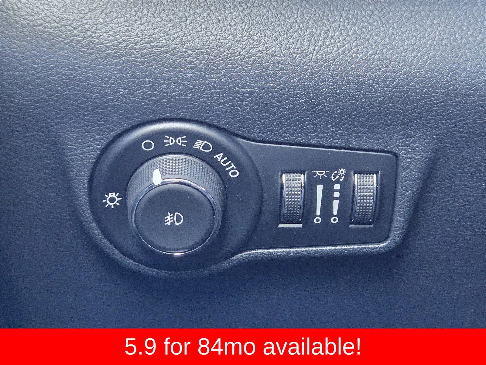 New 2026 Bright White Jeep LATITUDE ALTITUDE 4X4 image 22