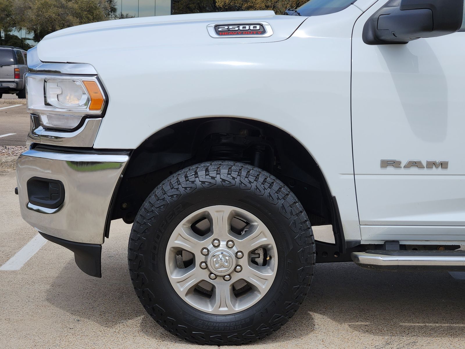 Used 2023 Bright White Ram Big Horn image 8