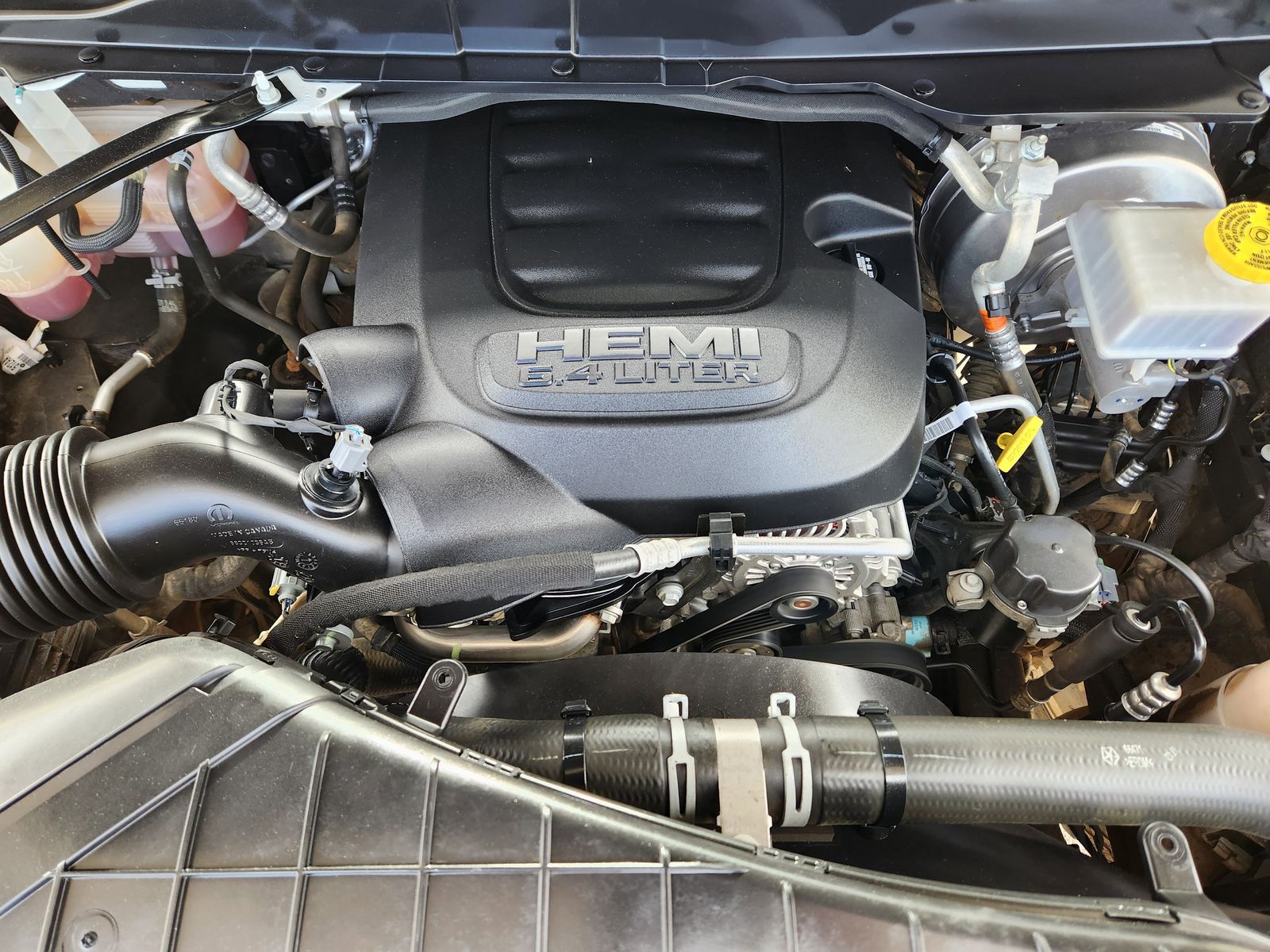 Used 2023 Bright White Ram Big Horn image 43