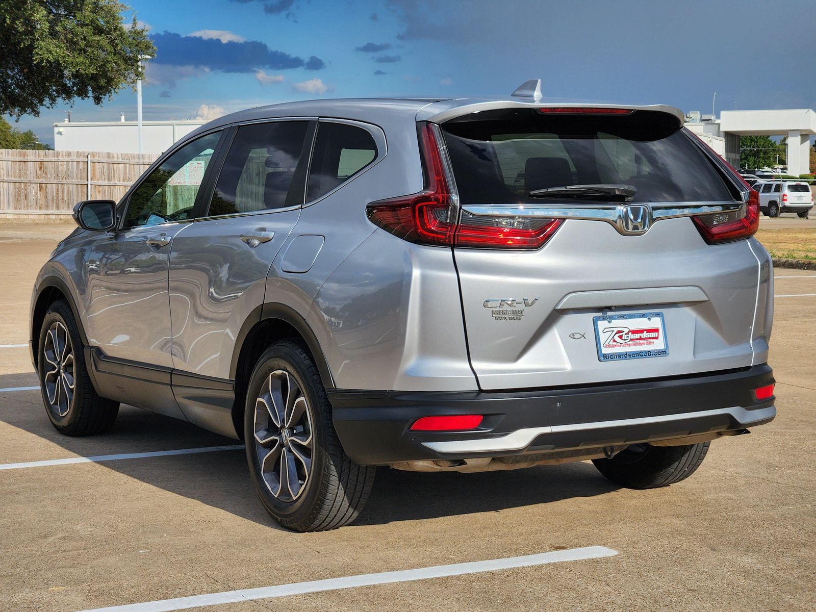 Used 2020 Silver Honda EX 2WD image 4