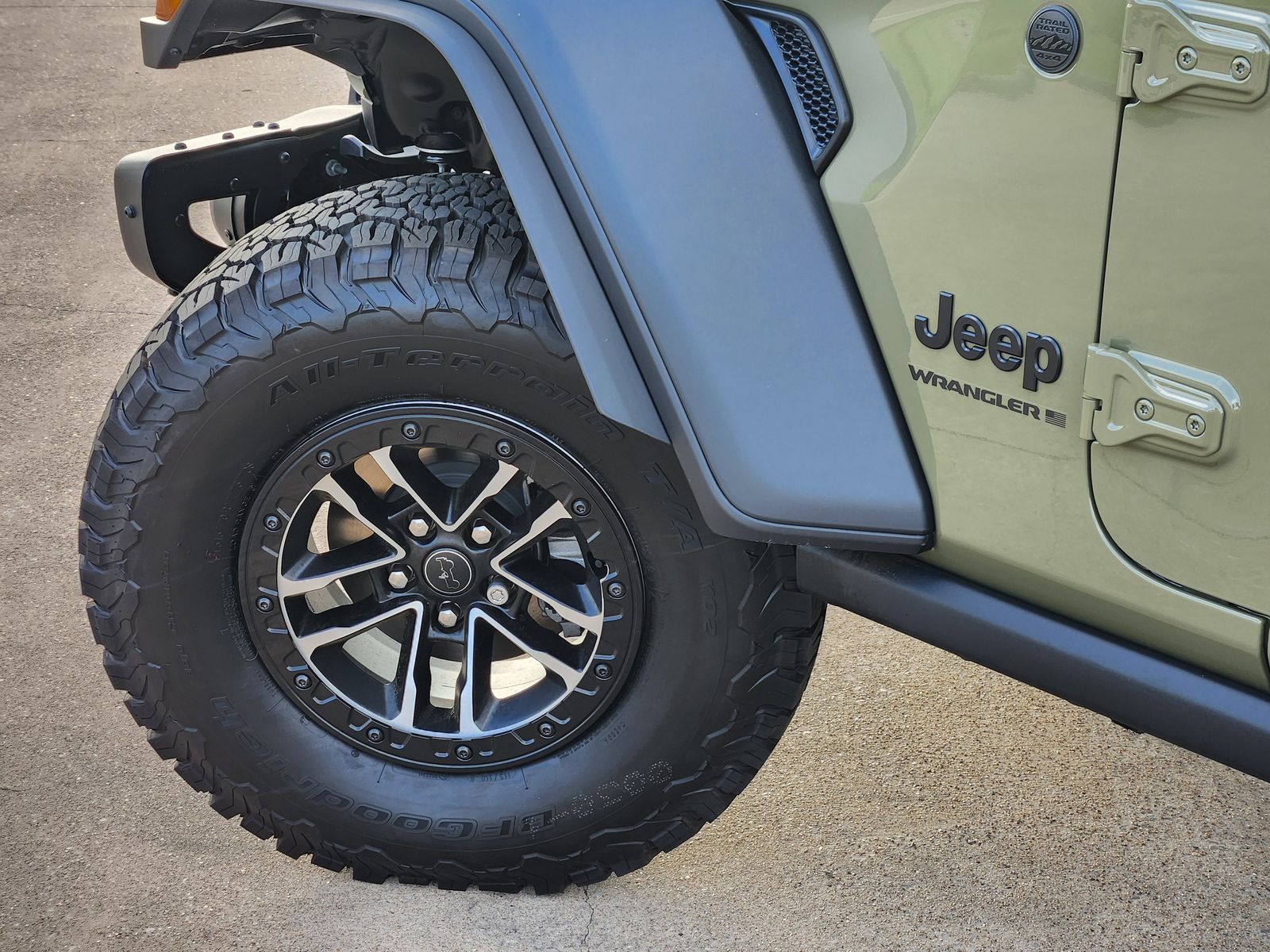 New 2026 41 Jeep 4-DOOR MOAB 392 image 17