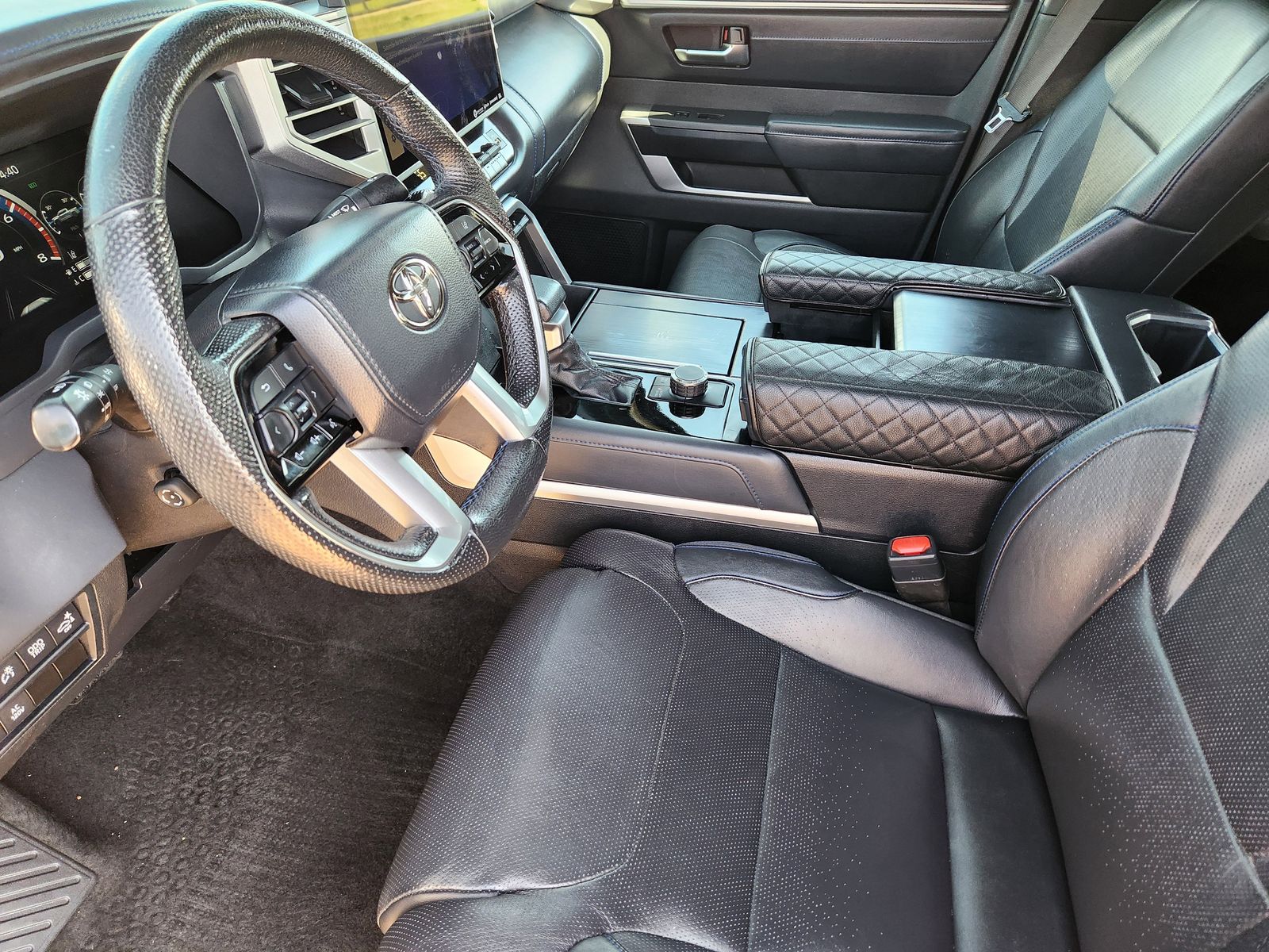 Used 2022 Midnight Black Toyota Platinum 3.5L V6 image 12