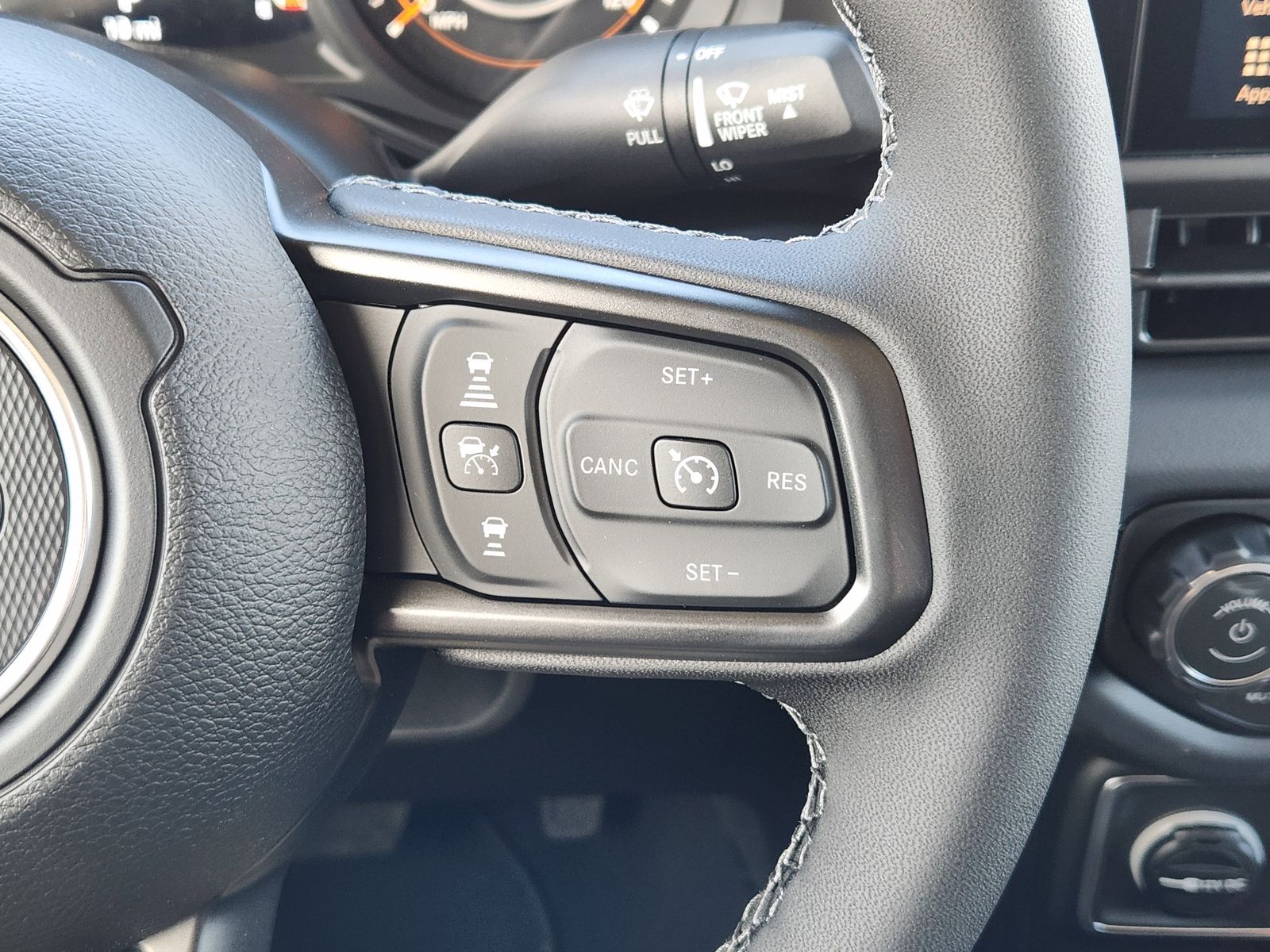 New 2026 Bright White Jeep MOJAVE 4X4 image 30