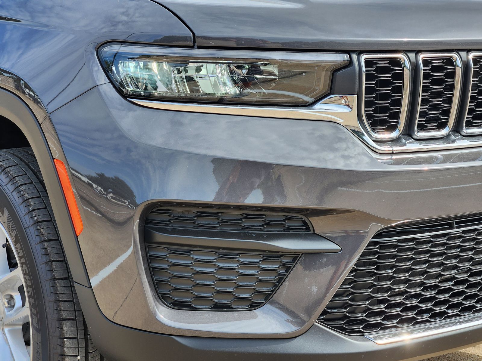 New 2026 Baltic Gray Jeep LAREDO X 4X2 image 9