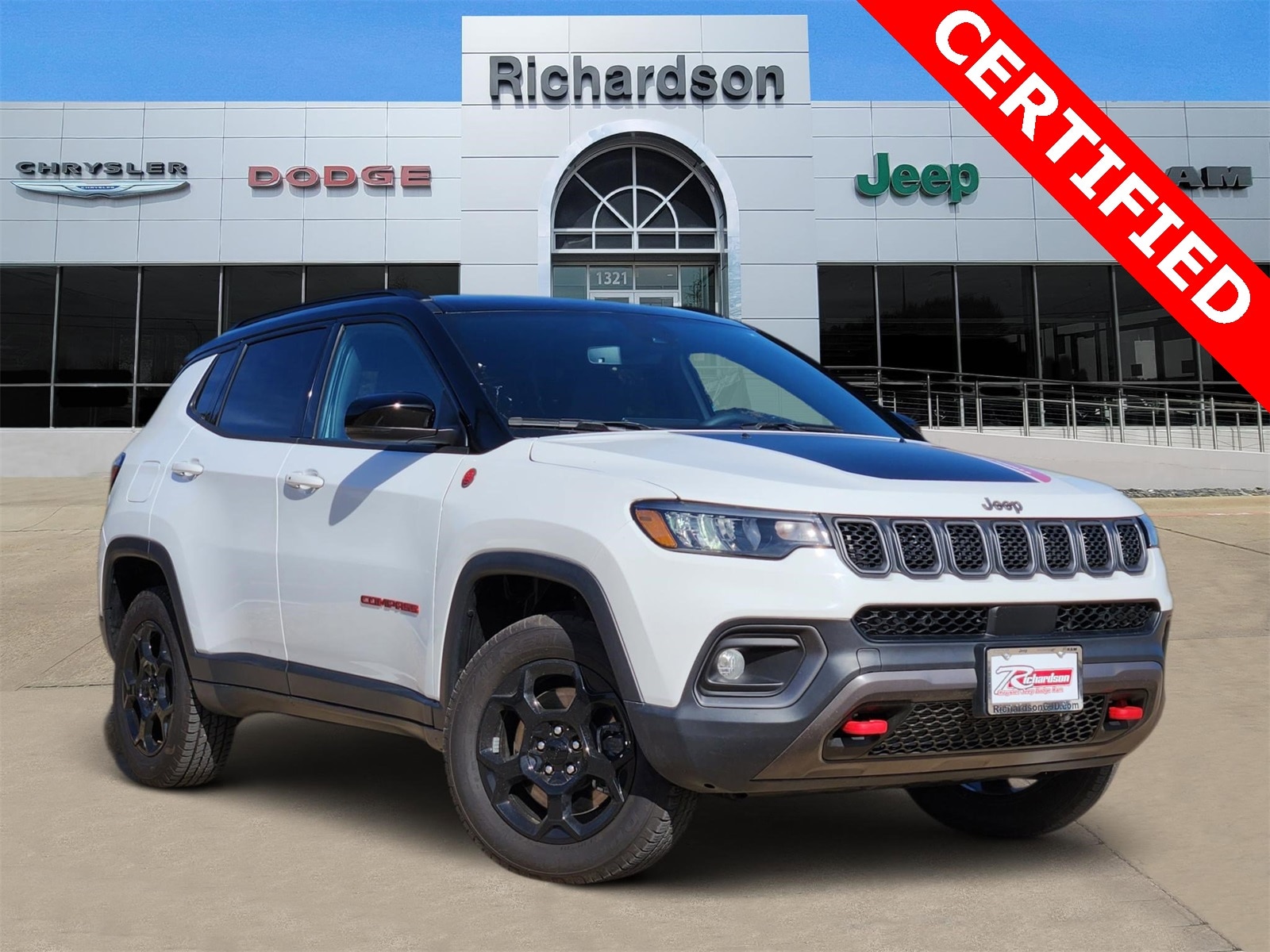 2023 Jeep Compass Trailhawk's photo