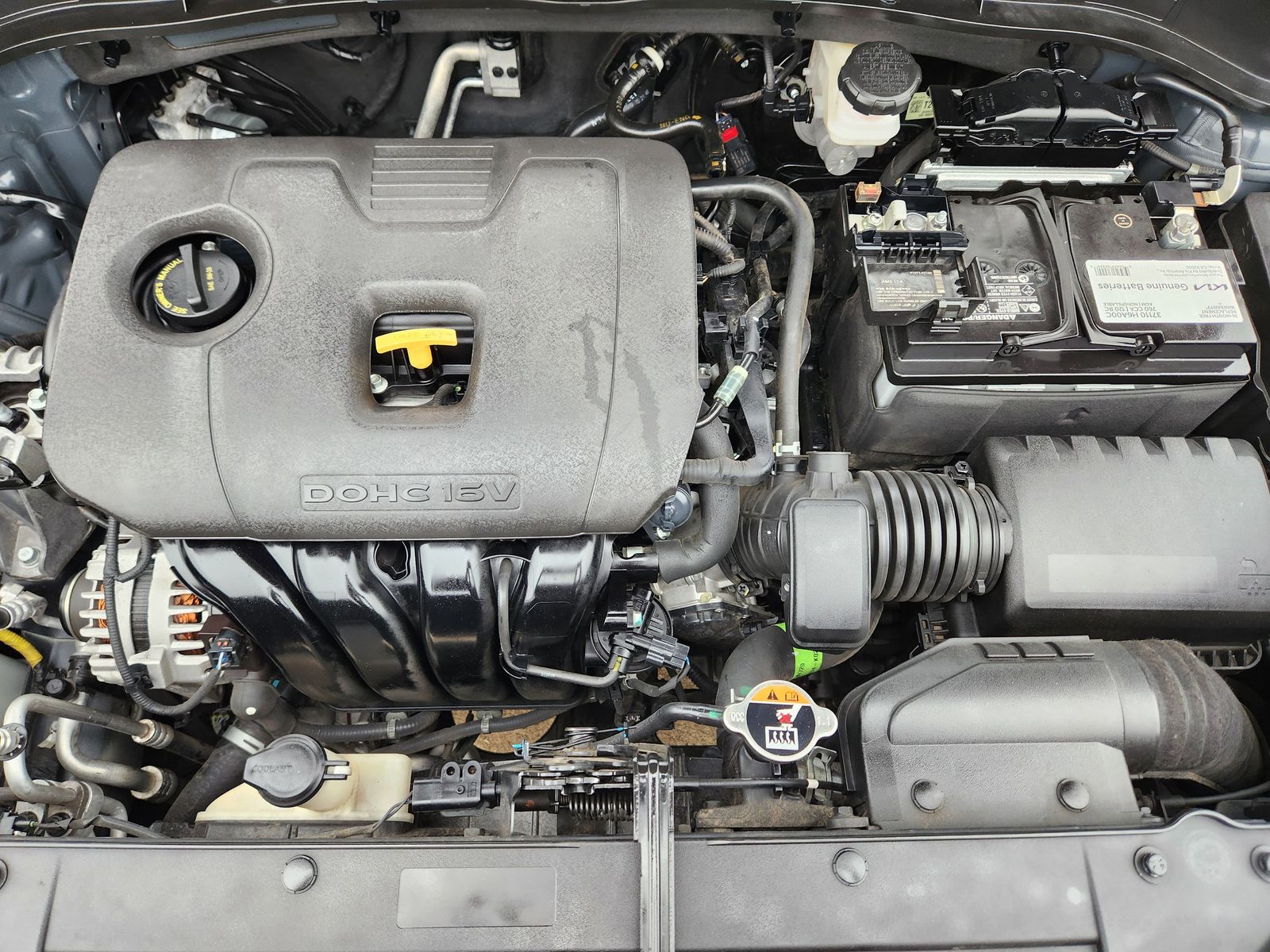 Used 2022 Gravity Gray Kia LX image 40