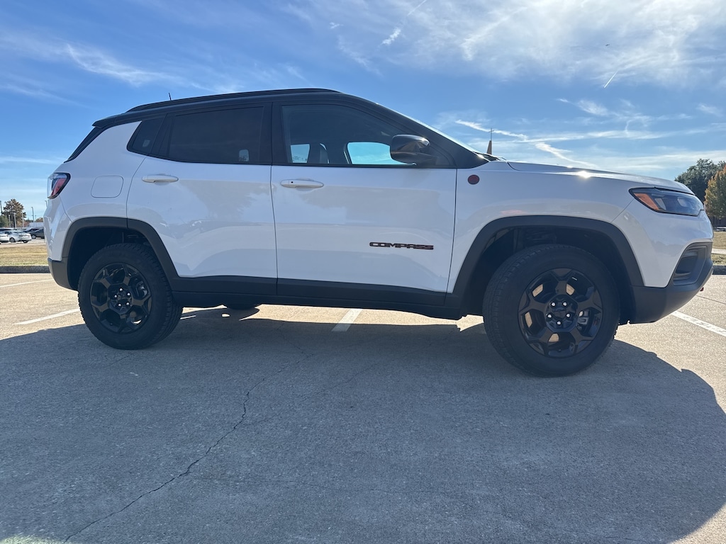 Used 2023 Jeep Compass Trailhawk SUV