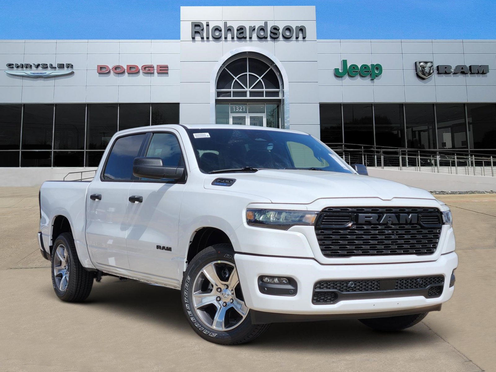 2027 Ram 1500 Express Pickup