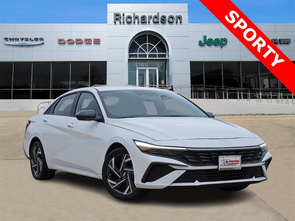 Used 2025 Hyundai Elantra SEL Sport Sedan