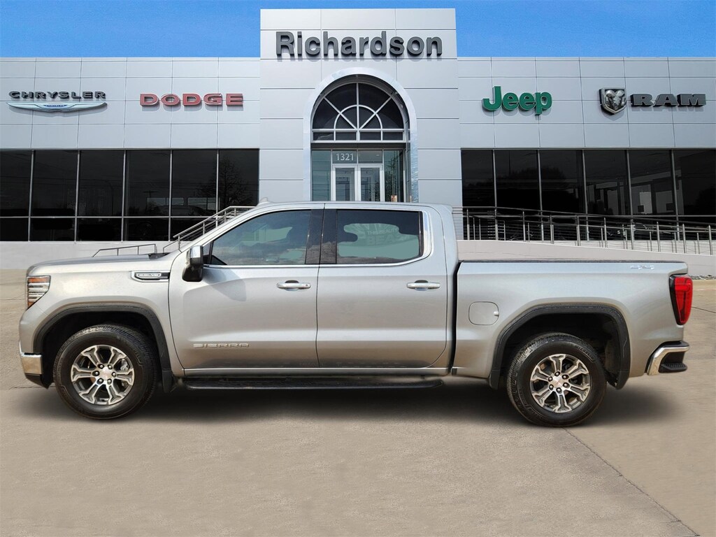 Used 2023 GMC Sierra 1500 SLT Truck Crew Cab