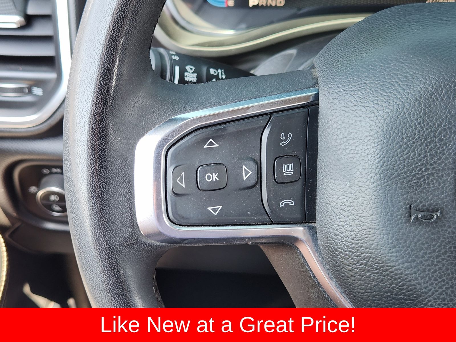 Used 2026 Ceramic Gray Clearcoat Ram Laramie image 38