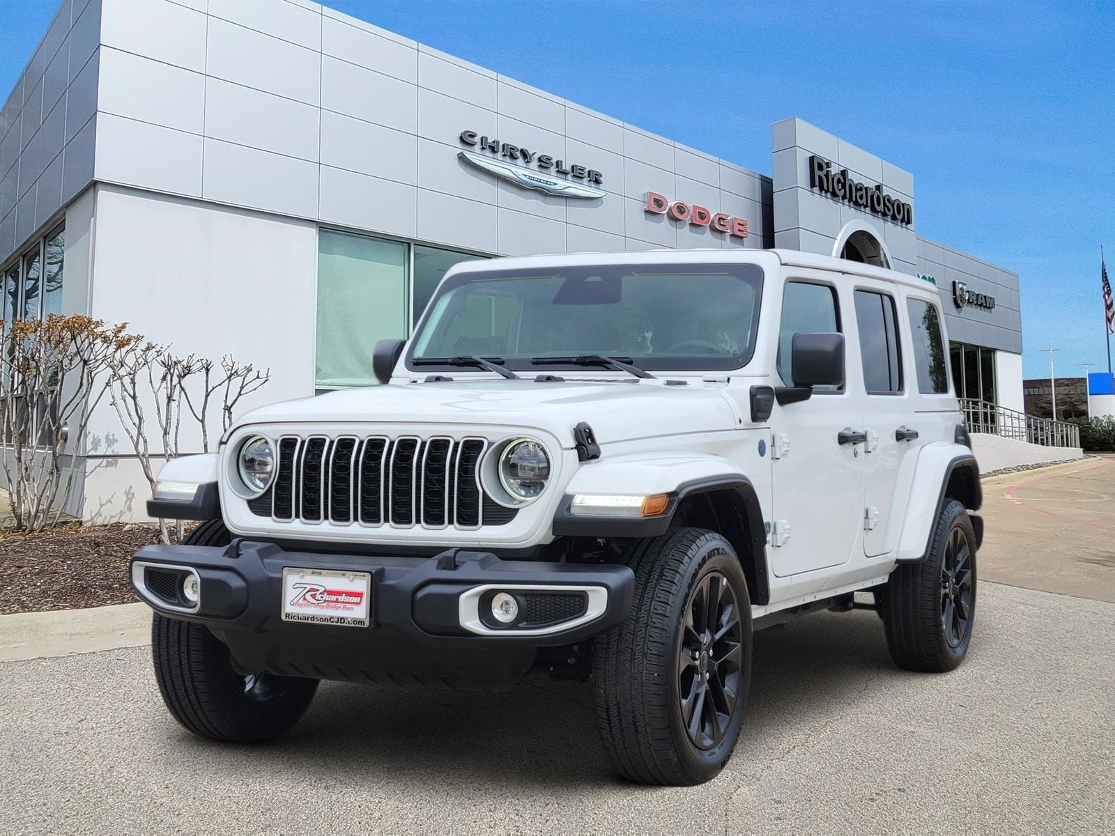 Used 2025 Jeep Wrangler 4xe Sahara 4XE with VIN 1C4RJXP69SW599889 for sale in Richardson, TX