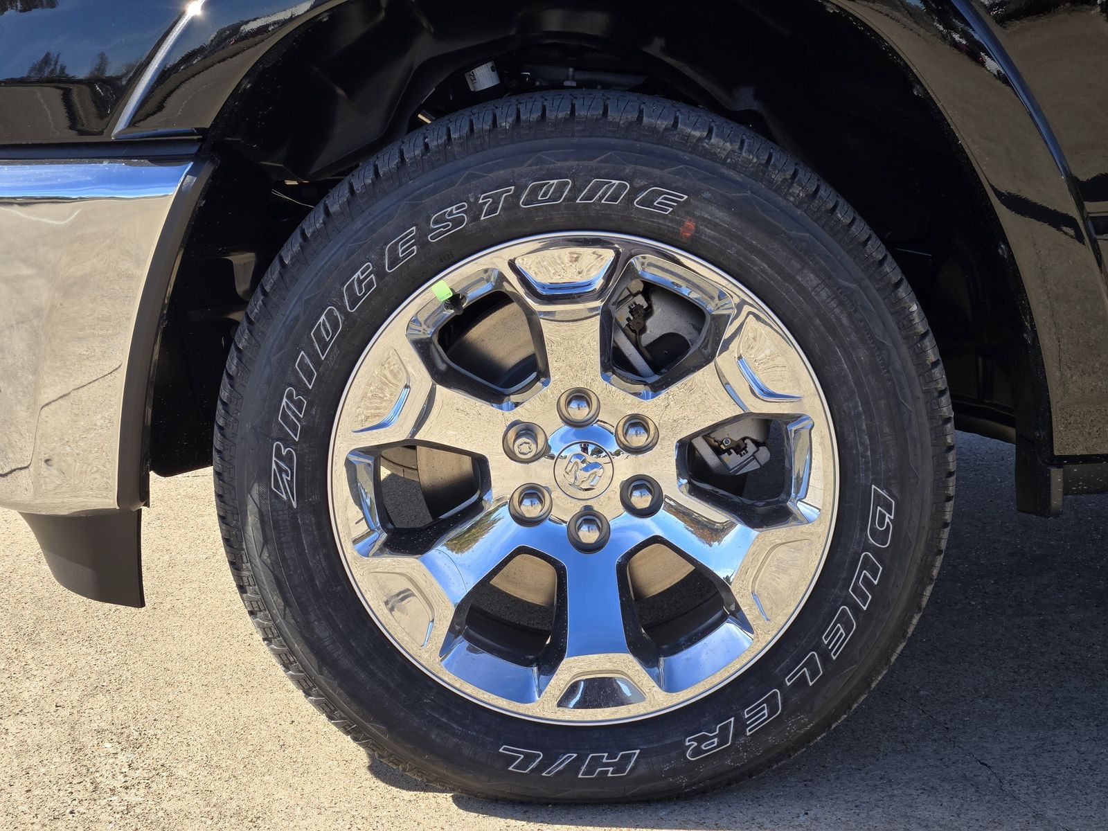 New 2026 Diamond Black Crystal Pearlcoat Ram LONE STAR CREW CAB 4X4 5