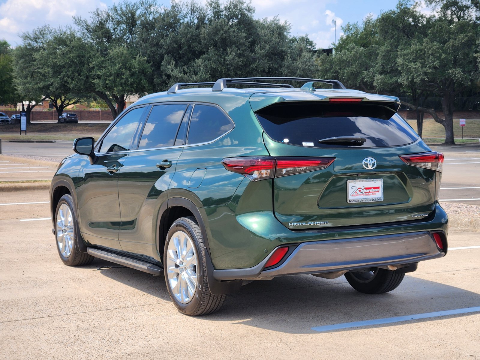 Used 2025 Cypress Toyota Limited image 4